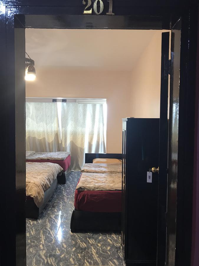 Wake Up! Cairo Hostel Екстериор снимка