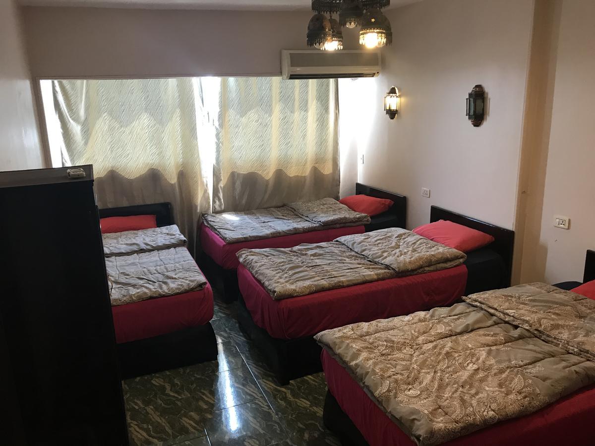 Wake Up! Cairo Hostel Екстериор снимка