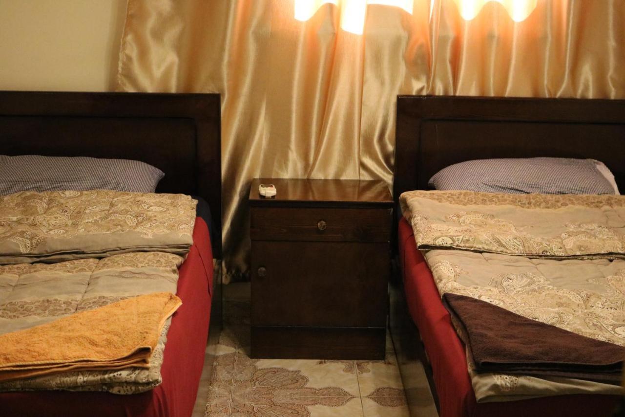 Wake Up! Cairo Hostel Екстериор снимка