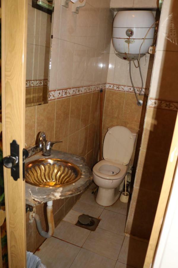 Wake Up! Cairo Hostel Екстериор снимка